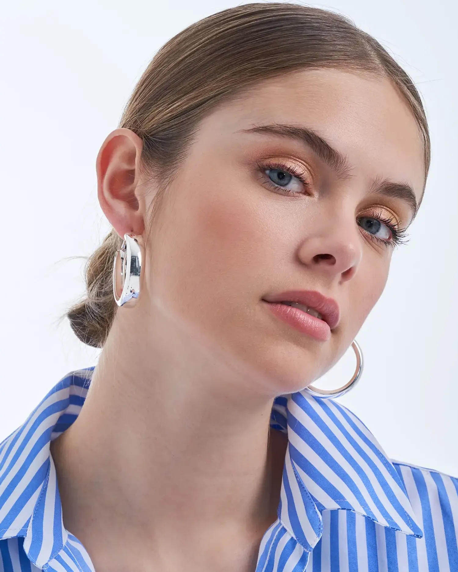 Hot Bijou Brigitte Creoli - Chunky Silver