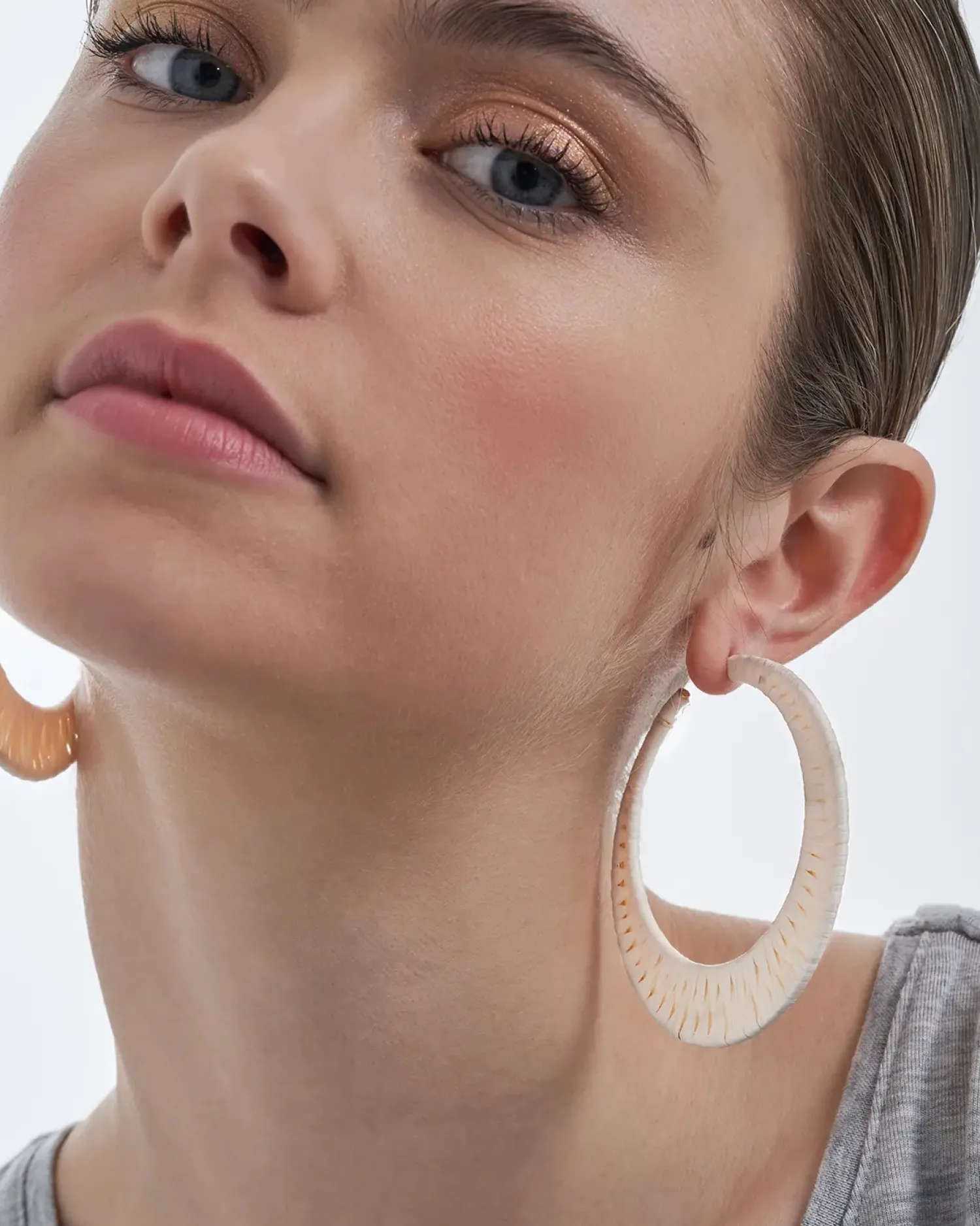 Online Bijou Brigitte Creoli - White Raffia