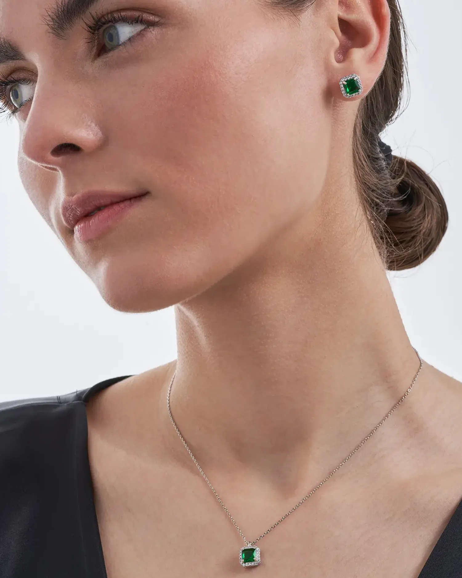 Bijou Brigitte Parure di gioielli - Emerald Zirkonia