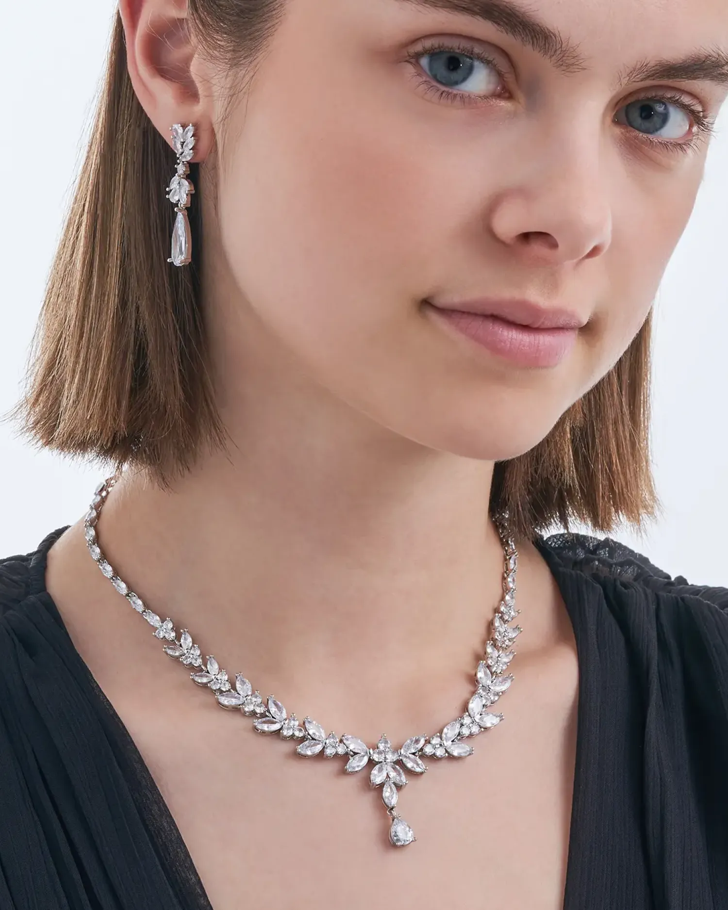 New Bijou Brigitte Parure - Floral Zirkonia