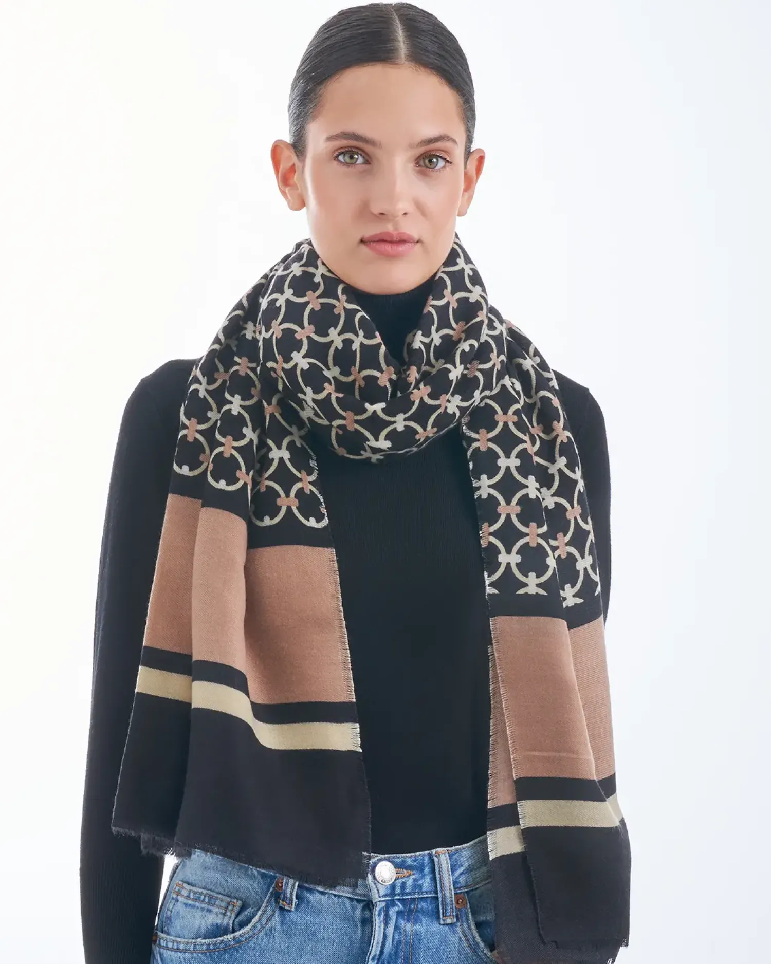 Sale Bijou Brigitte Sciarpa - Modern Classics